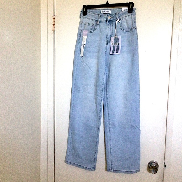 WAX Jeans Wide Leg Jeans - Picture 1 of 6